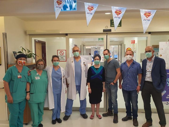 Read more about the article After Losing Their Son in Terror Attack, Injured Couple Returns to Shaare Zedek to Welcome Baby Boy